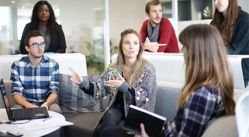 Kreative Köpfe in der Agentur